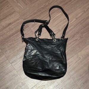 M0851 Black Leather crossbody Bag
